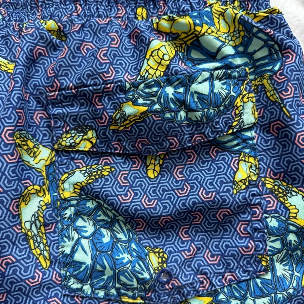 Mens Swim Trunks Turtle Print Blue and Yellow Size M Club Room Brand